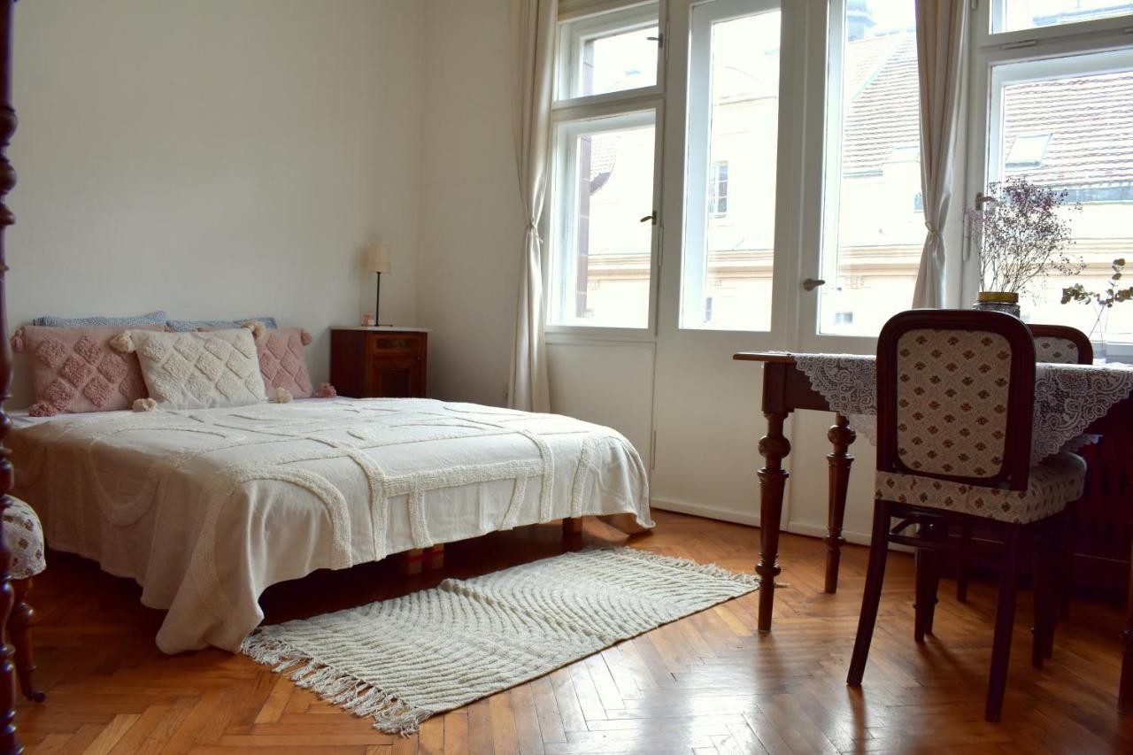 Old Town Residence - Konviktska 布拉格 外观 照片